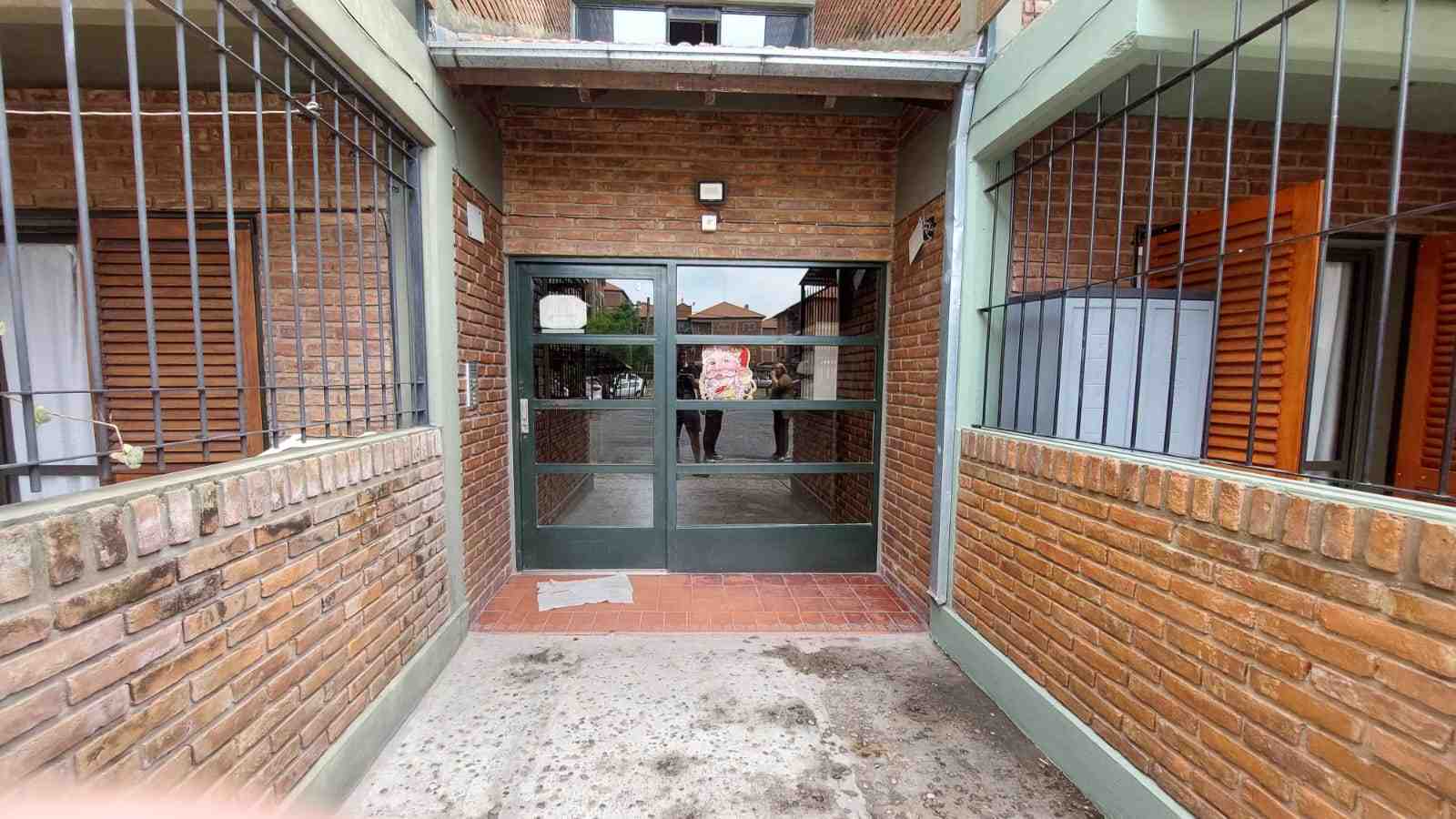 SE VENDE DEPARTAMENTO !!!