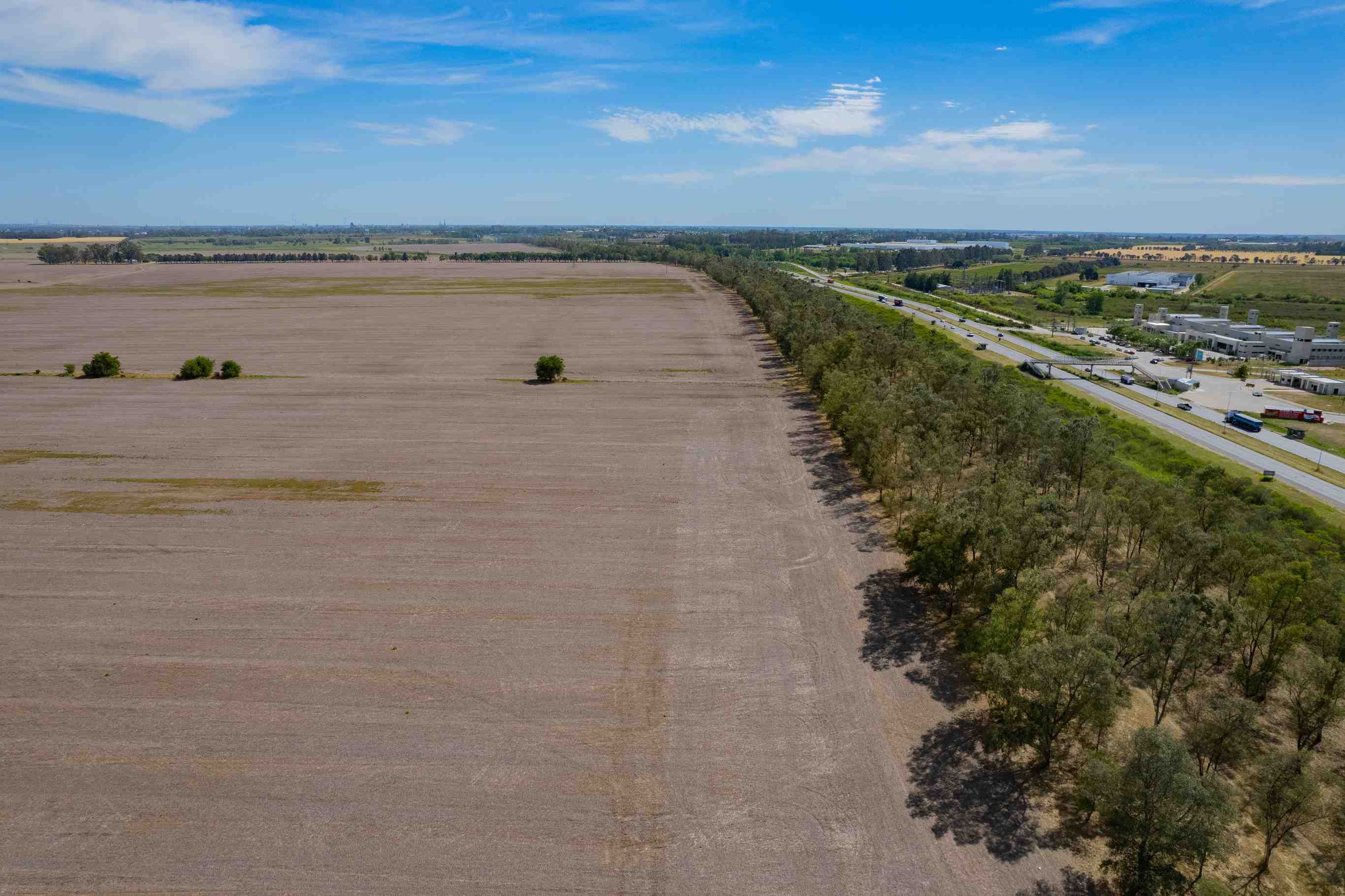 SE VENDEN 1.000 Has SOBRE RUTA PROVINCIAL N 6