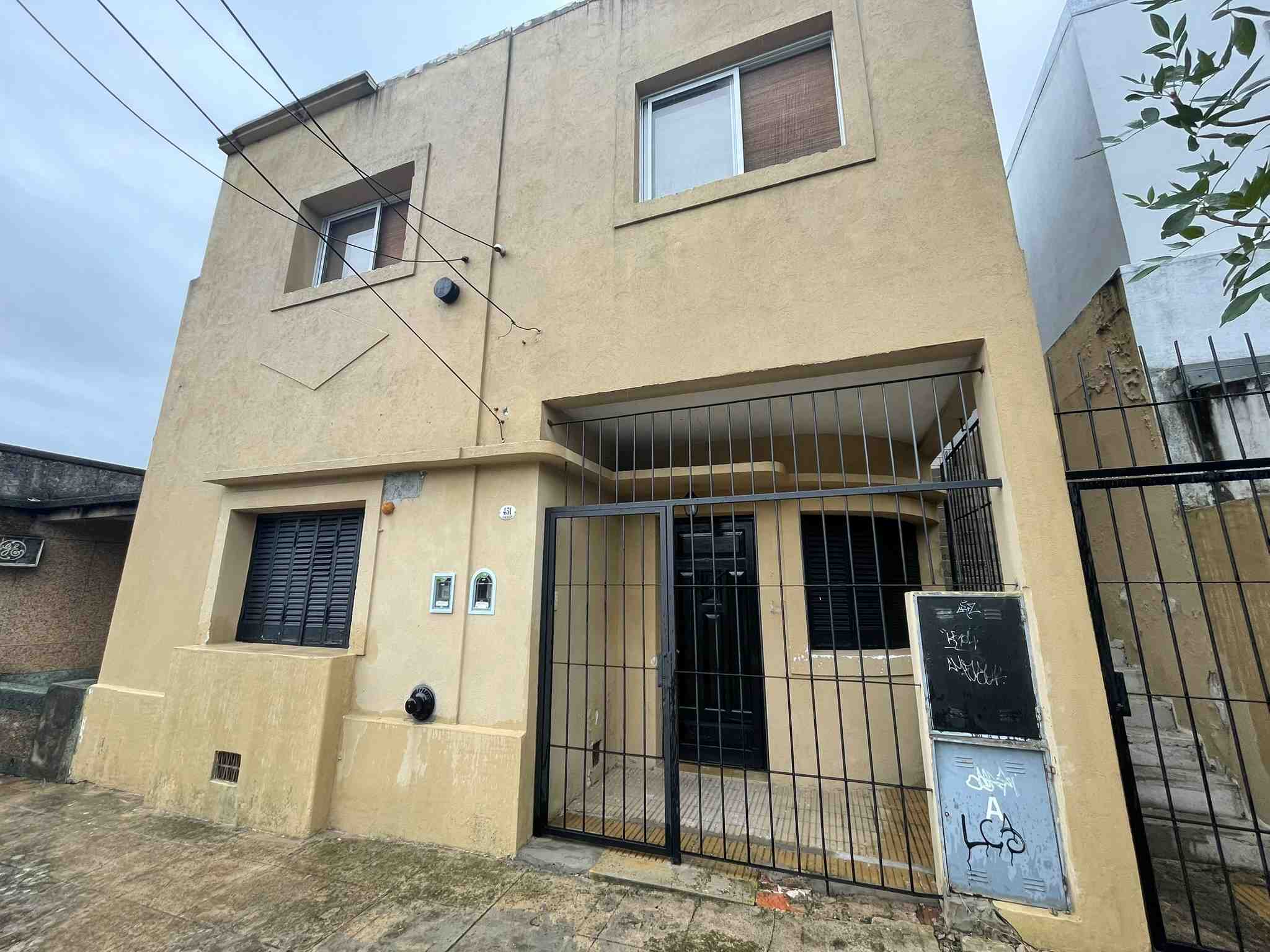 Casa en Alquiler en Campana (Alberdi  431)
