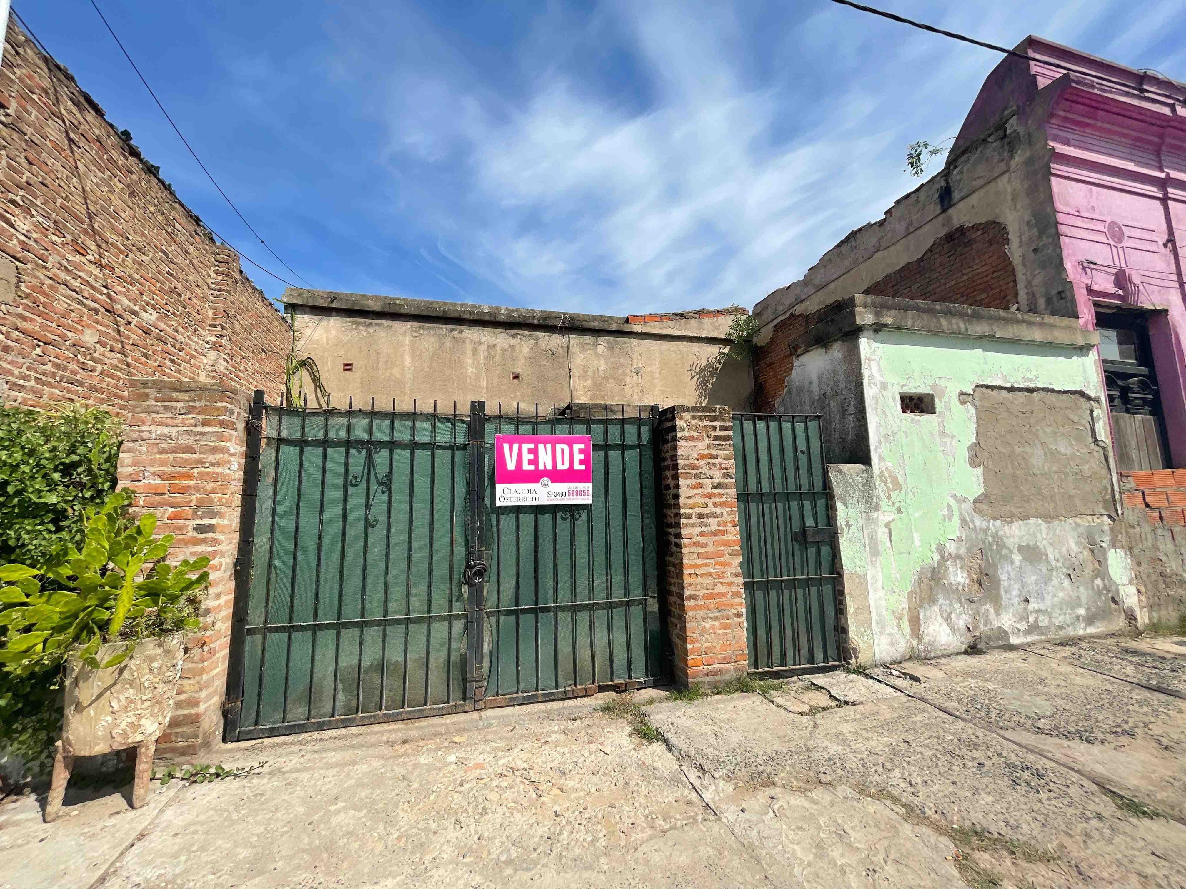 Casa en Venta en Campana (Alem  926)