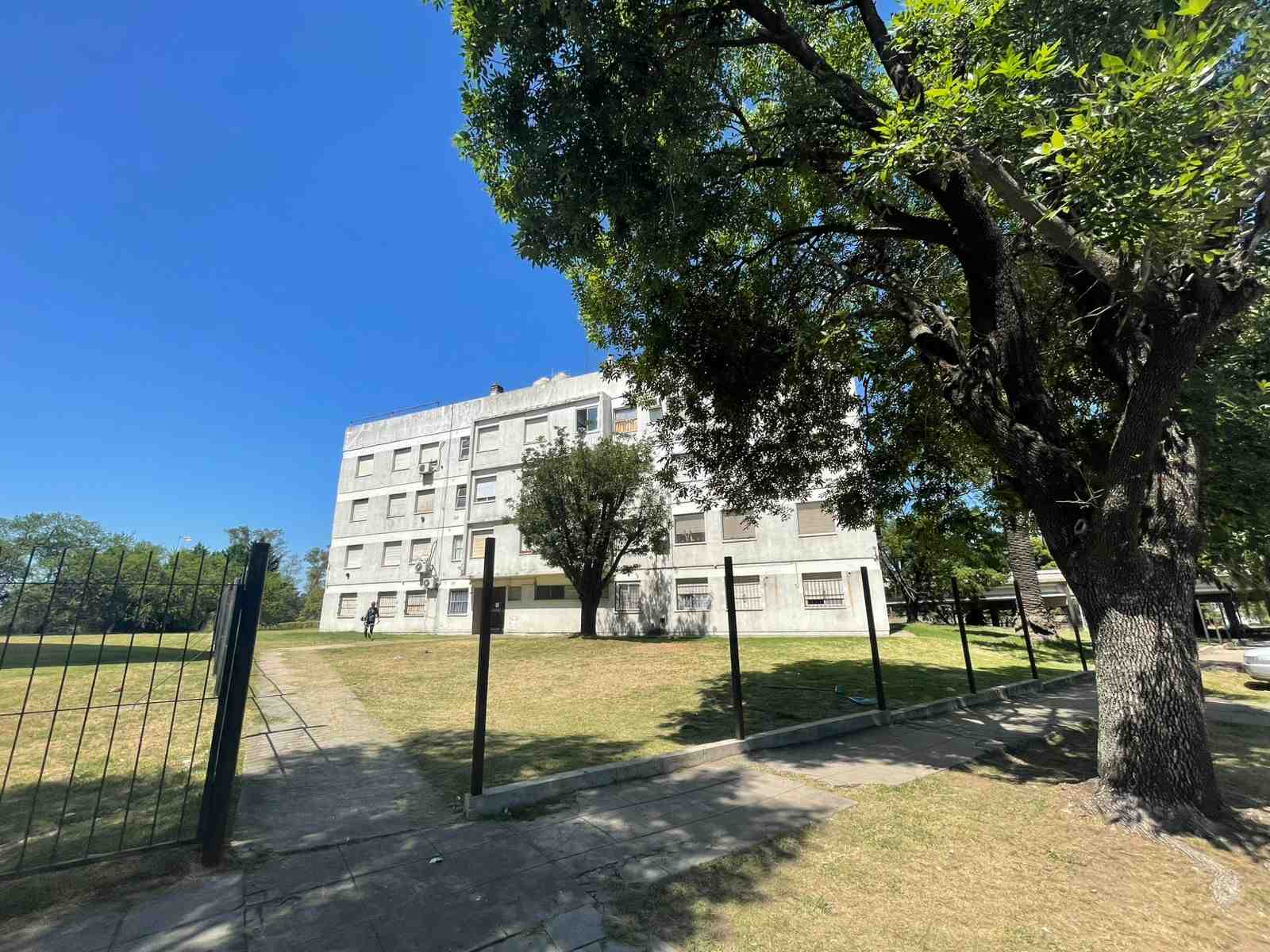 Departamento en Alquiler en Campana (Av. Mitre  1790)