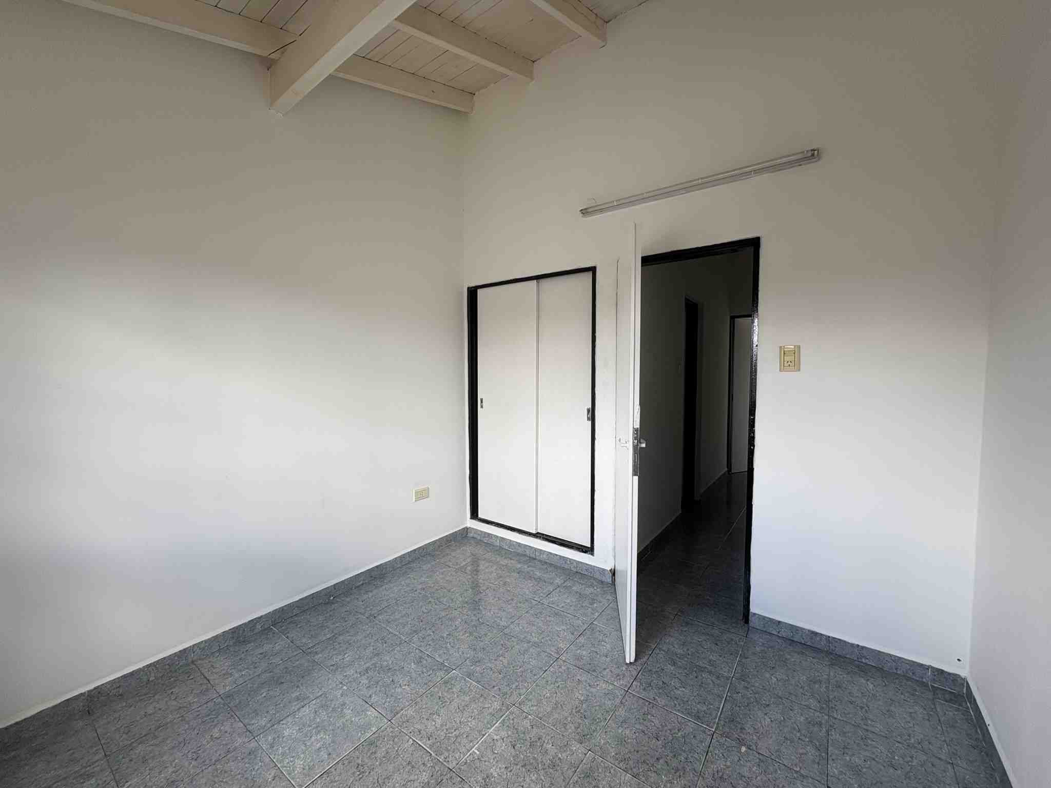 Duplex en Alquiler en Campana (Sin nombre  2221)