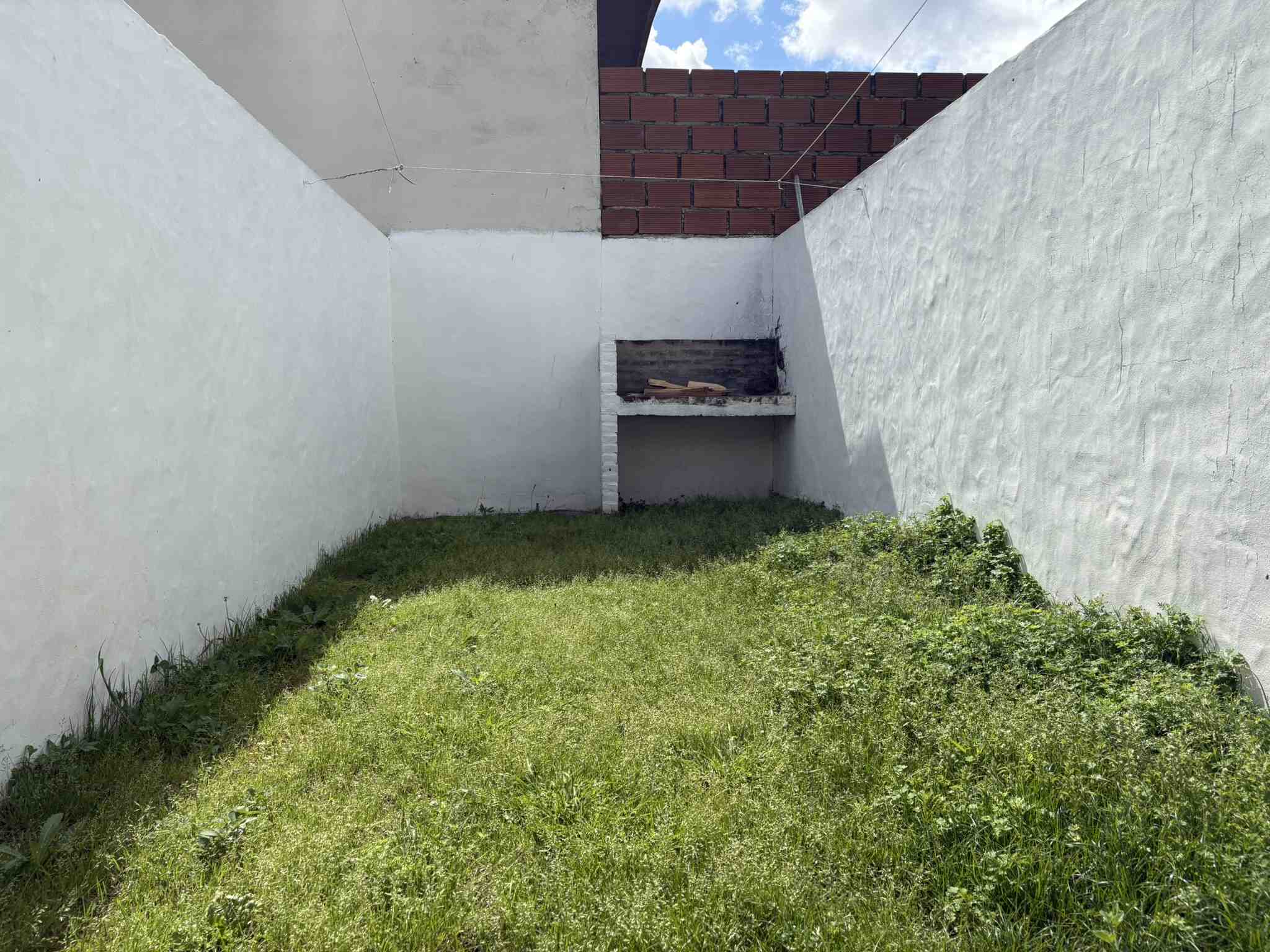 Duplex en Alquiler en Campana (Sin nombre  2221)