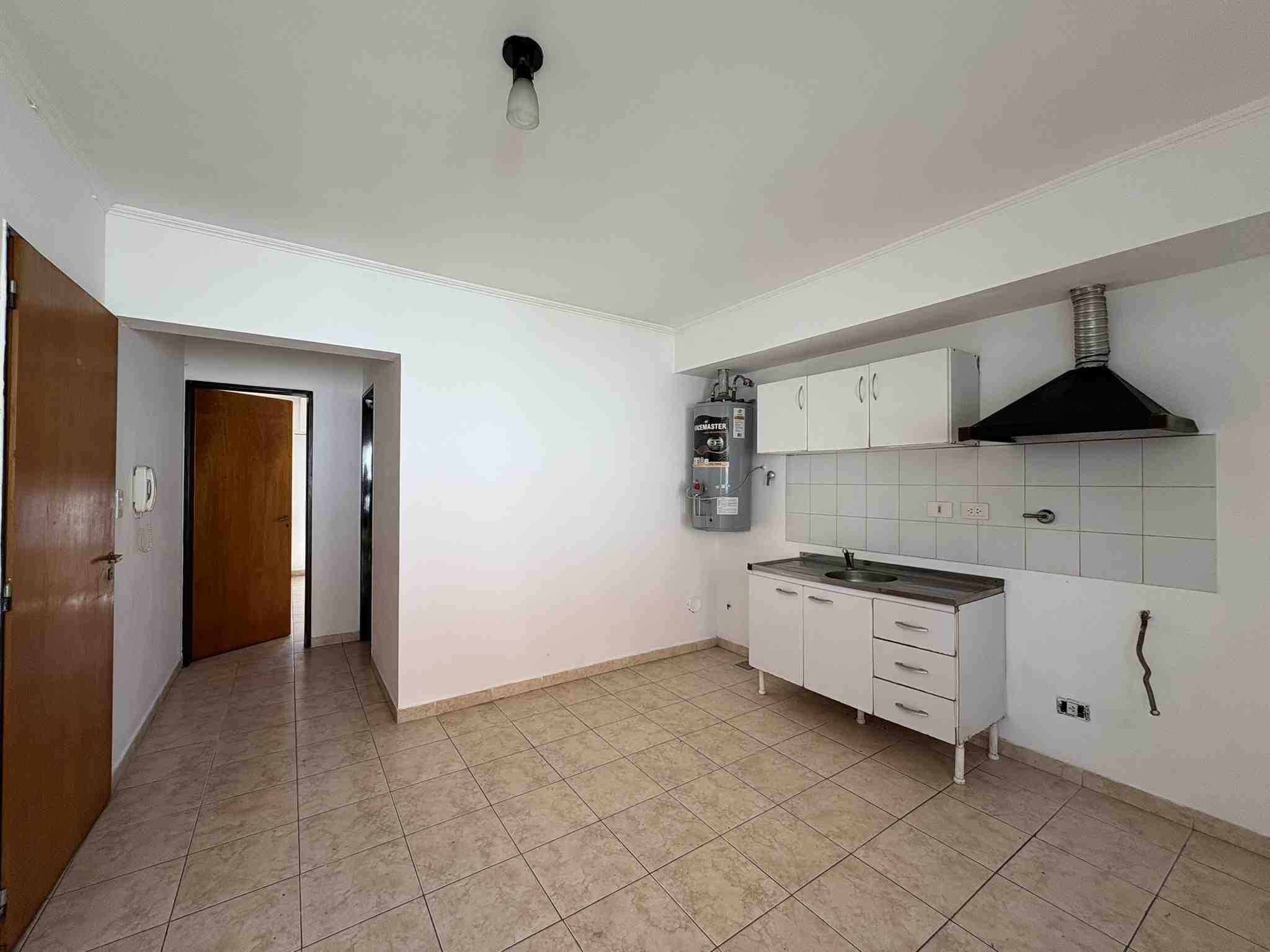 Departamento en Alquiler en Campana (Castelli  826)