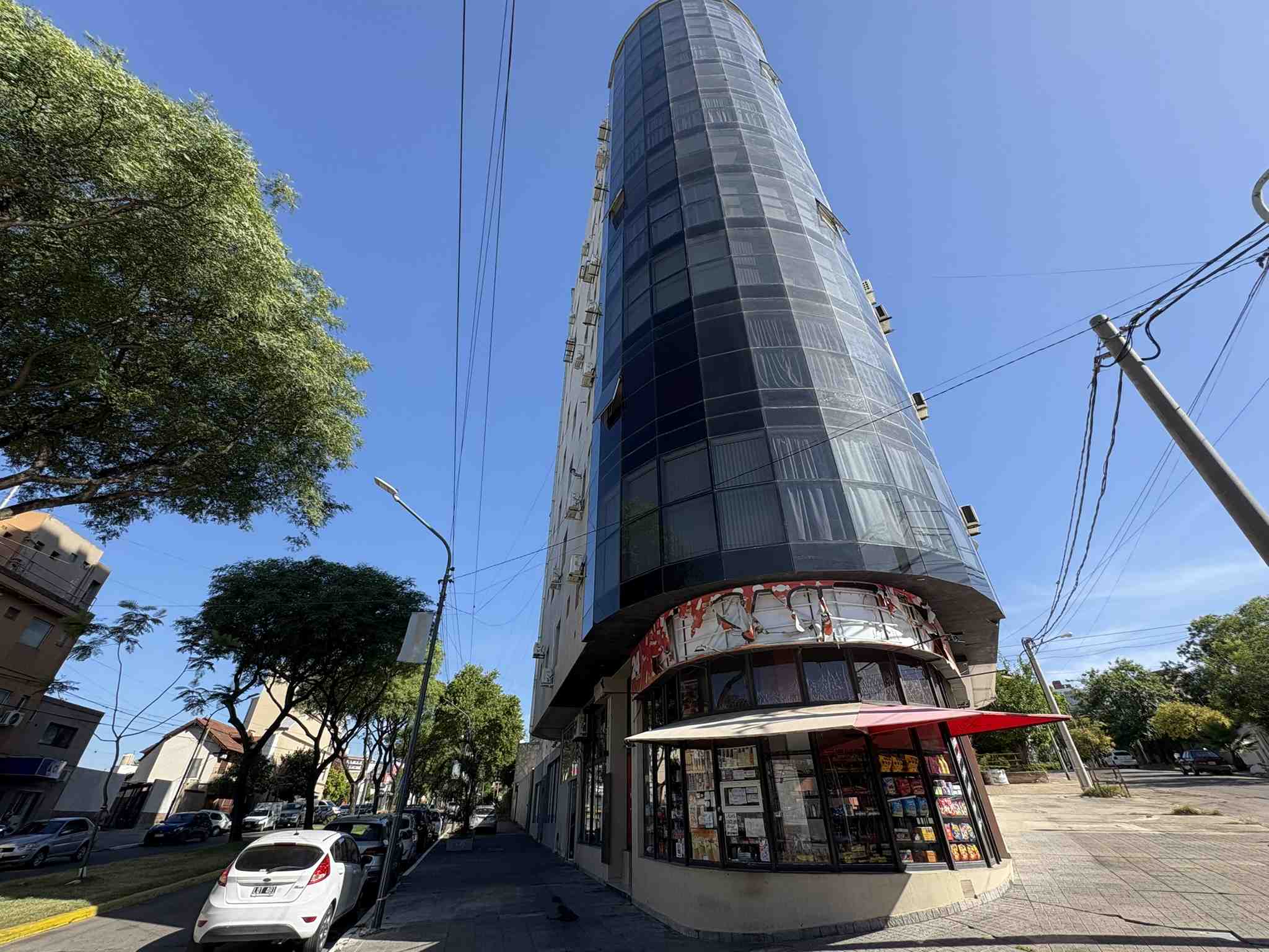 Departamento en Alquiler en Campana (Blvd. Sarmiento  159 5to A)