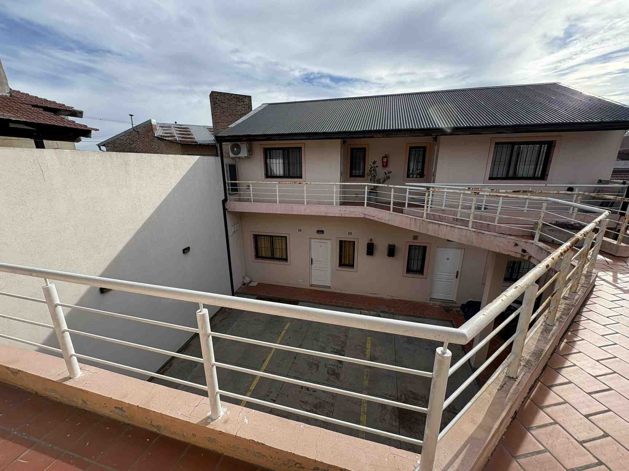 Departamento en Alquiler en Campana (Castilla  845)