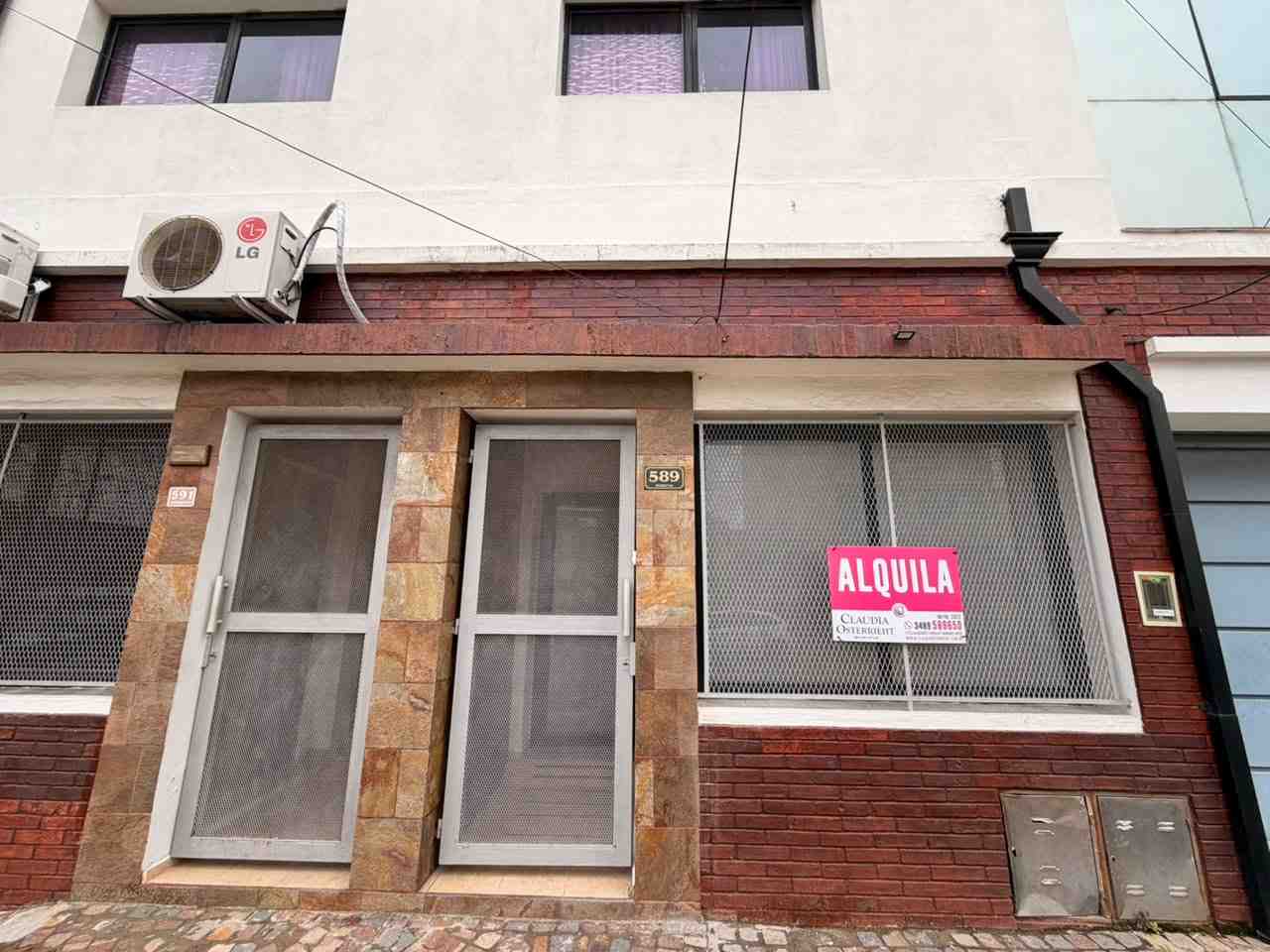 Oficina en Alquiler en Campana (Moreno  589)