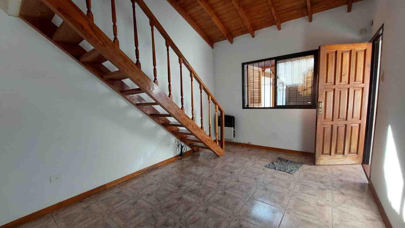 Casa en Alquiler en Campana (Barnetche  2021)
