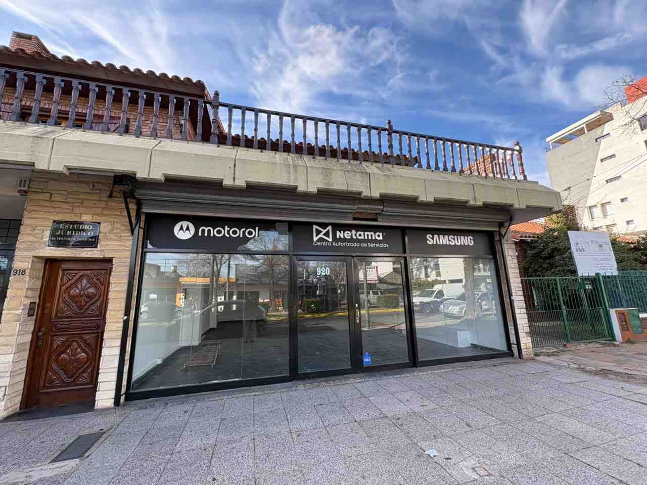Local en Alquiler en Campana (Av. Varela 920)