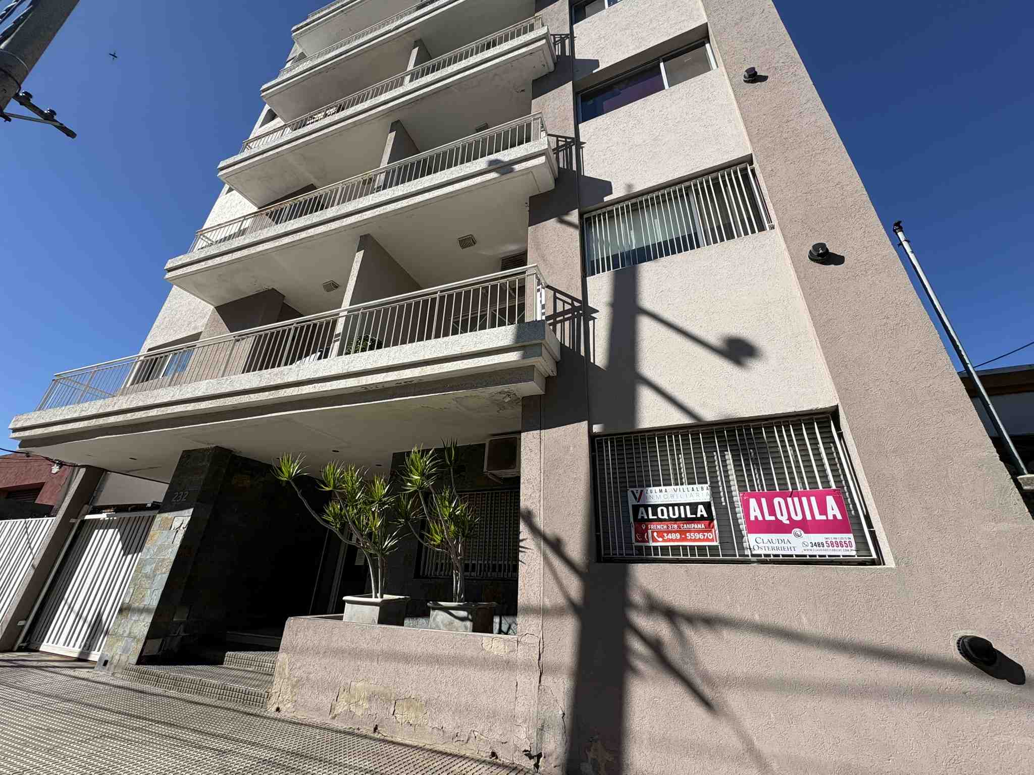 Departamento en Alquiler en Campana (Ameghino  232 2A)