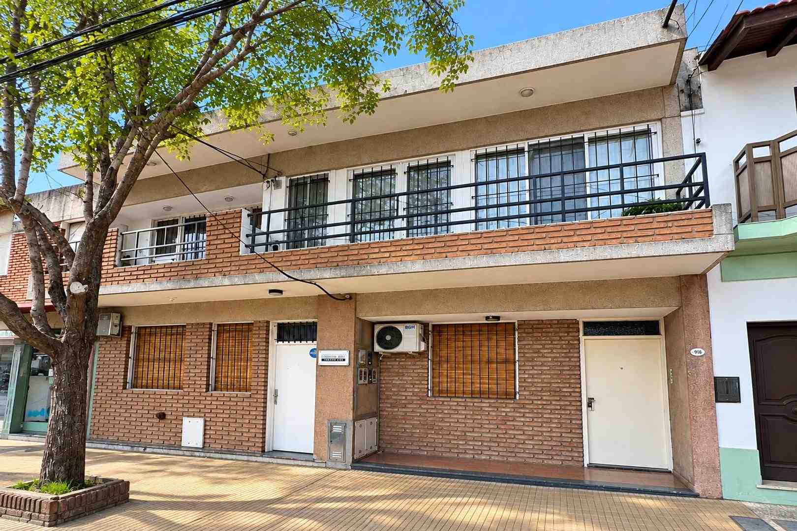 Oficina en Venta en Campana (Jean Jaures  916)